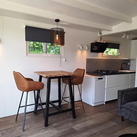 Tiny Luttikduin Nr 25 *