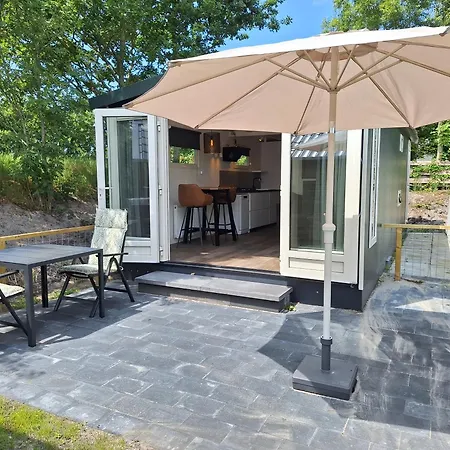 Chalet Tiny Luttikduin Nr 25