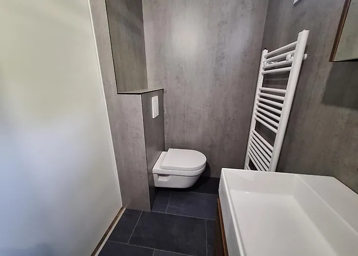 샬레 Tiny Luttikduin Nr 25 *